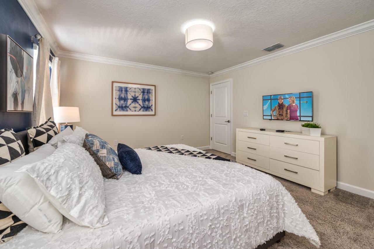 Awesome Home With Private Pool Near Disneyキシミー エクステリア 写真