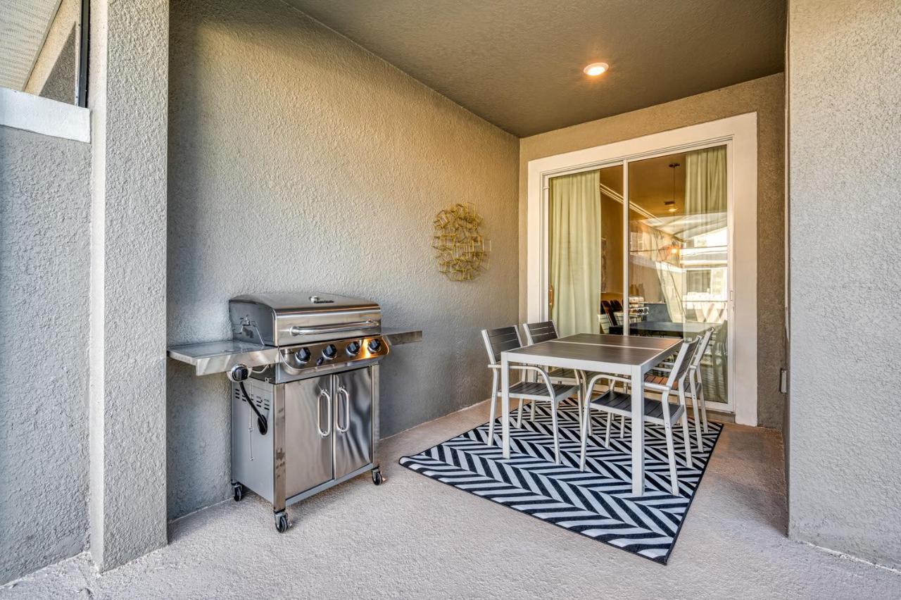 Awesome Home With Private Pool Near Disneyキシミー エクステリア 写真