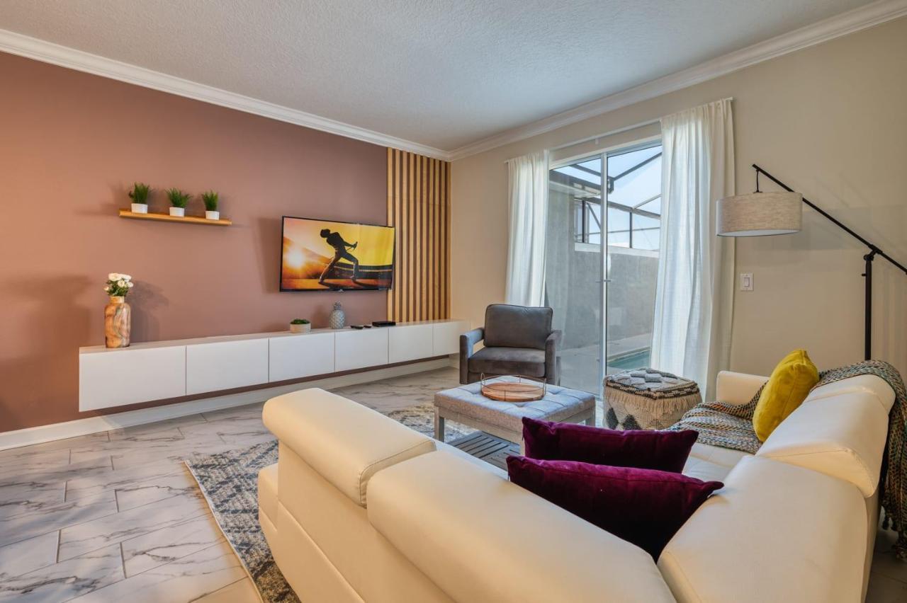 Awesome Home With Private Pool Near Disneyキシミー エクステリア 写真